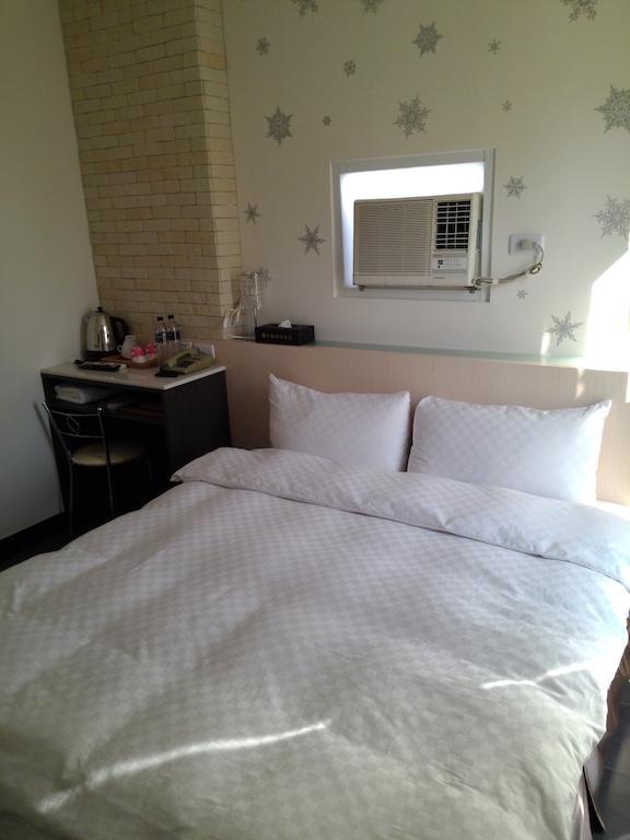Tilon Hotel Pingtung Ruang foto